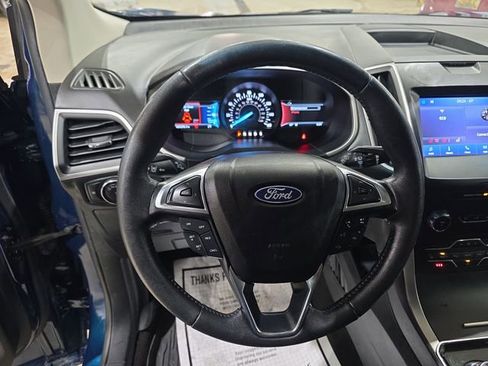 Used 2020 Ford Edge SEL w/ Cold Weather Package AWD/4WD image 14