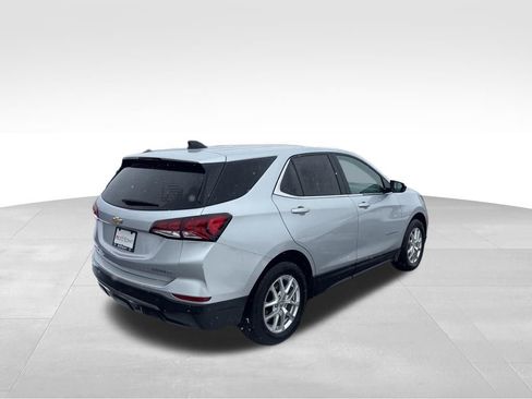 Used 2022 Chevrolet Equinox LT image 9