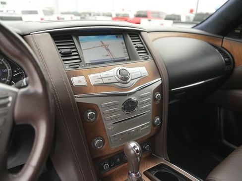 Used 2015 INFINITI QX80 Limited w/ All Season Package image 28