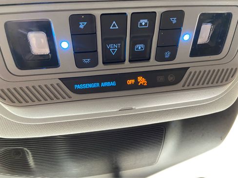 Used 2022 Ford Explorer XLT w/ Equipment Group 202A image 44