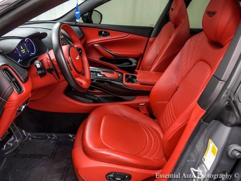 Used 2022 Aston Martin DBX AWD/4WD image 11