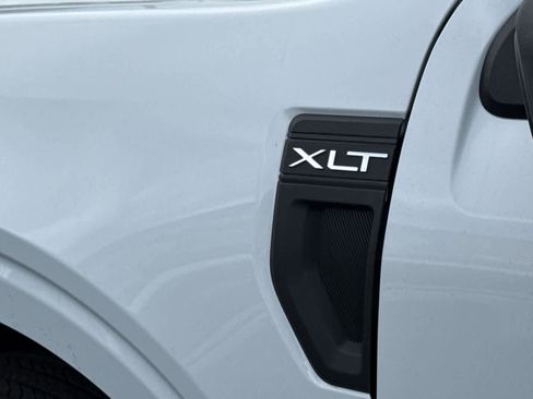 New 2026 Ford Maverick XLT image 7