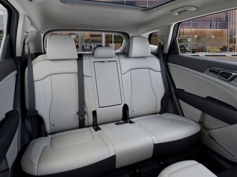 New 2026 Kia Sportage EX w/ EX Panorama Roof Package image 43