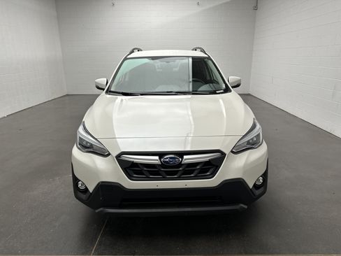 Used 2023 Subaru Crosstrek 2.5i Limited AWD/4WD image 3