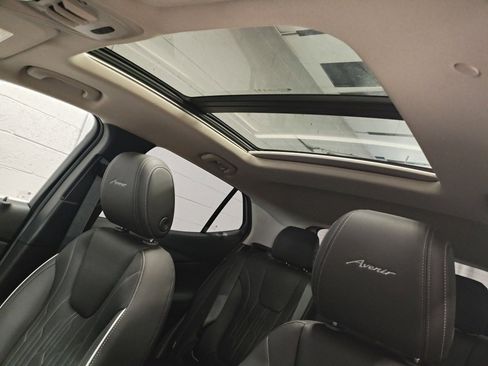 New 2026 Buick Encore GX Avenir w/ Avenir Technology Package image 24