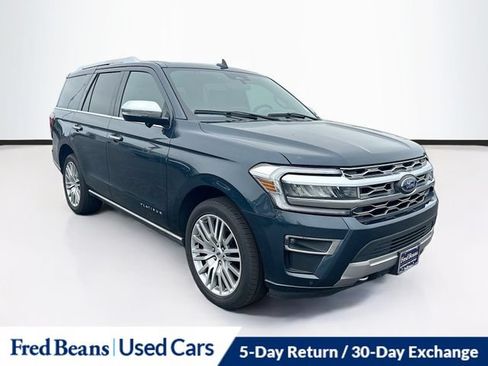 Used 2022 Ford Expedition Platinum AWD/4WD image 1