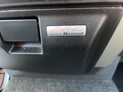 Used 2014 Ford F150 XLT w/ Equipment Group 302A Luxury image 31