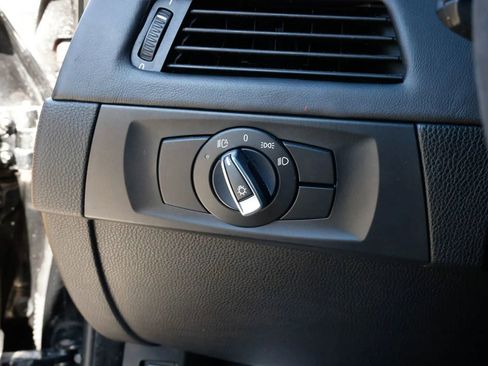 Used 2009 BMW M3 Sedan image 44