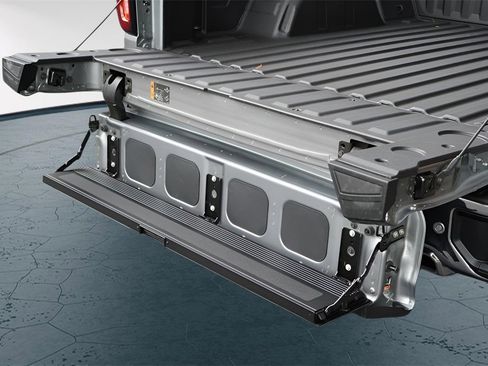 New 2026 GMC Sierra 1500 SLT image 30