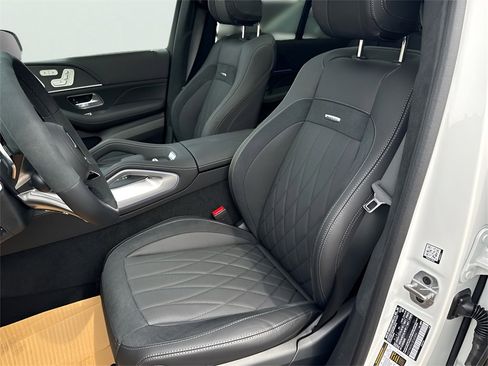 New 2025 Mercedes-Benz GLE 63 AMG S image 11