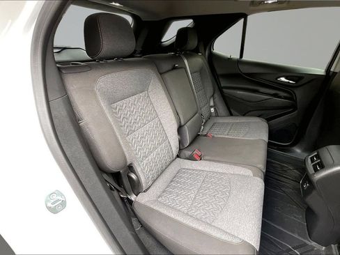 Used 2023 Chevrolet Equinox LT image 26