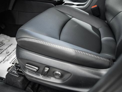 New 2026 Toyota Corolla Cross XLE image 38