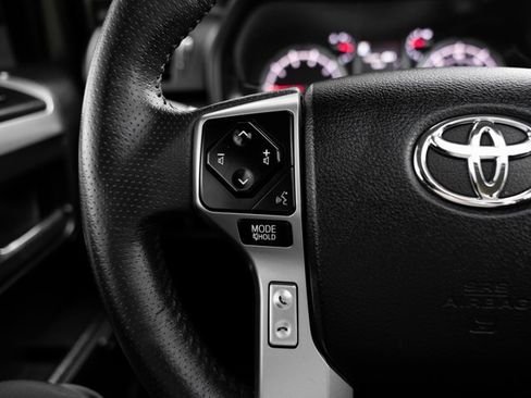 Used 2022 Toyota 4Runner Limited image 14