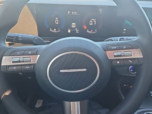 New 2026 Hyundai Kona SE image 15