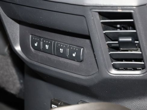 Used 2024 Toyota Tundra Platinum image 15