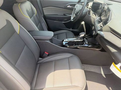 New 2026 Chevrolet Trax ACTIV w/ Driver Confidence Package FWD image 9