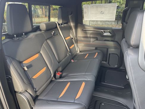 New 2026 GMC Sierra 1500 AT4 w/ AT4 Premium Package image 63