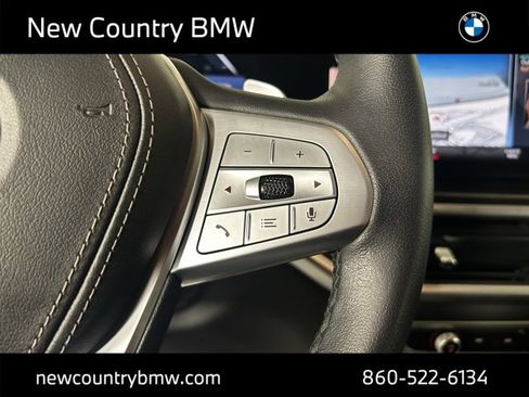 Used 2023 BMW X7 xDrive40i w/ Executive Package image 17