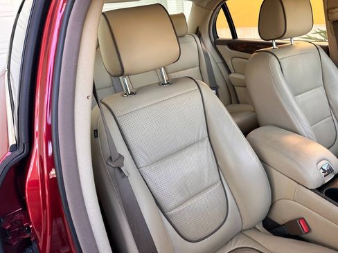 Used 2008 Jaguar XJ8 RWD image 59