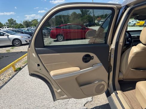 Used 2008 Chevrolet Equinox LTZ FWD image 14