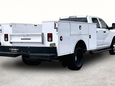 Used 2023 RAM 3500 Tradesman image 2