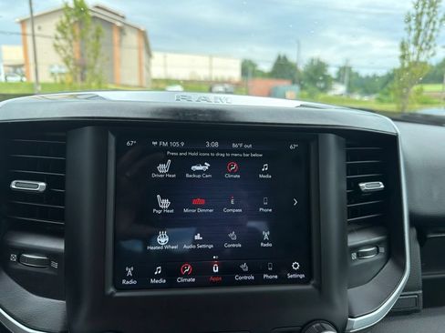 Used 2020 RAM 1500 Big Horn AWD/4WD image 25