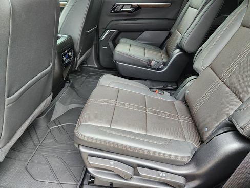 New 2026 Chevrolet Tahoe High Country image 21