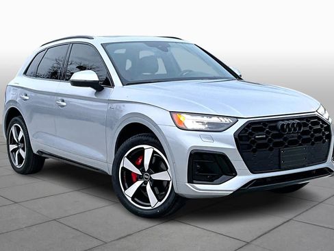 Certified 2024 Audi Q5 2.0T Prestige w/ Prestige Package AWD/4WD image 4