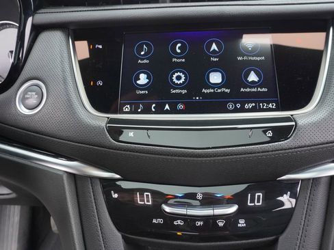 Certified 2025 Cadillac XT5 Premium Luxury image 20