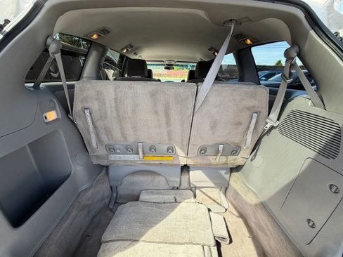 Used 2008 Toyota Sienna LE AWD/4WD image 12