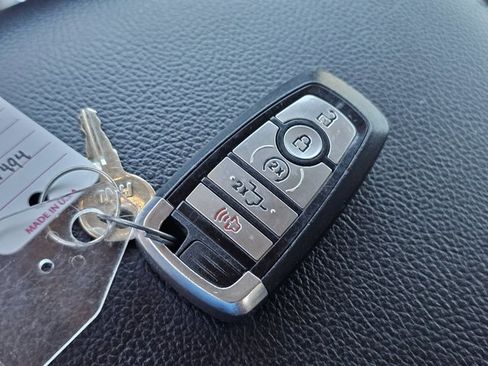 Used 2020 Ford F150 Lariat w/ Equipment Group 502A Luxury image 32