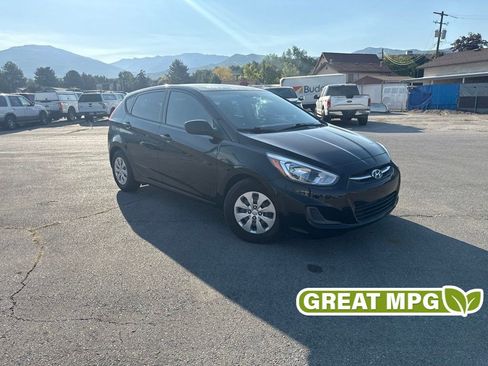 Used 2016 Hyundai Accent SE FWD image 1