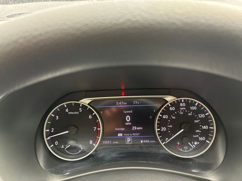 Used 2025 Nissan Sentra SV image 39