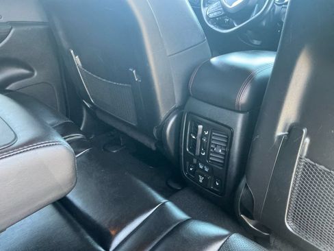 Used 2024 Dodge Durango GT AWD/4WD image 20