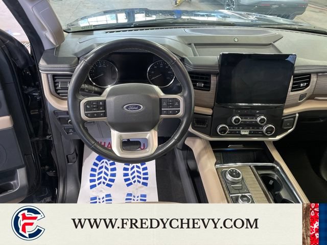 Used 2024 Ford Expedition Limited AWD/4WD image 16