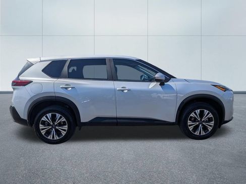 Used 2023 Nissan Rogue SV FWD image 7