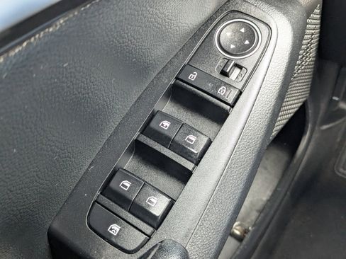 Used 2021 Kia Seltos S image 27