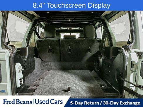 Certified 2023 Jeep Wrangler Unlimited w/ Sun & Screen Package AWD/4WD image 33