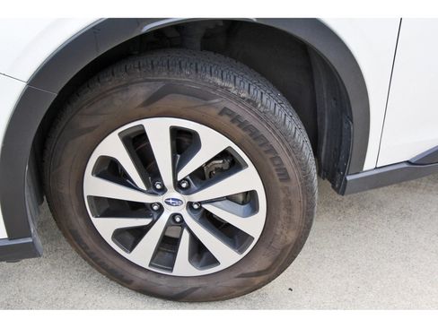 Used 2021 Subaru Outback Premium w/ Popular Package #1 AWD/4WD image 26