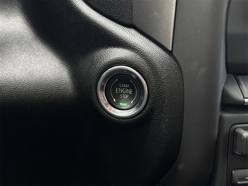 New 2026 Chevrolet Silverado 1500 Custom w/ LPO, Dark Essentials Package image 17