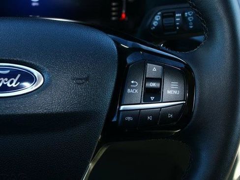 Used 2024 Ford Escape Active image 10