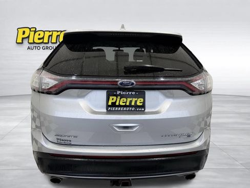 Used 2017 Ford Edge Titanium w/ Equipment Group 301A AWD/4WD image 3