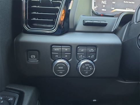 New 2026 GMC Sierra 1500 AT4X w/ AT4X AEV Edition image 27