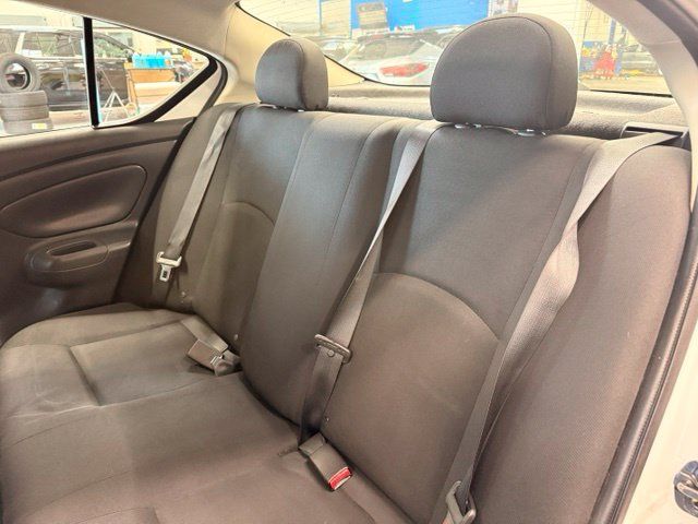 Used 2019 Nissan Versa S FWD image 16