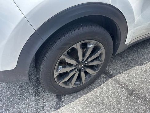 Used 2019 Kia Sportage EX w/ EX Sport Appearance Package AWD/4WD image 12