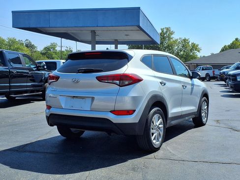 Used 2018 Hyundai Tucson SE FWD image 10