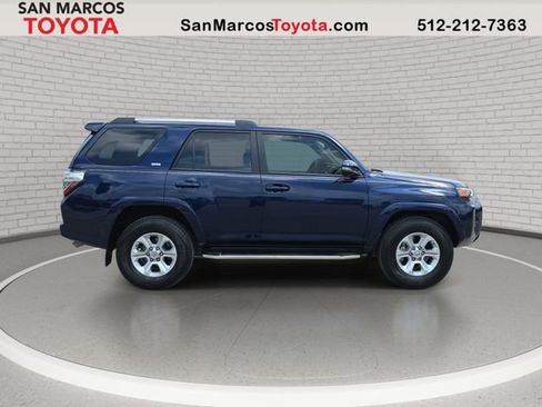 Used 2019 Toyota 4Runner SR5 Premium image 4