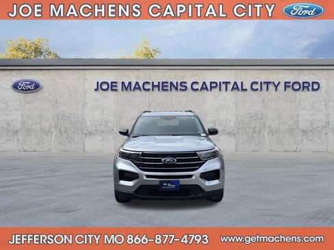 Certified 2023 Ford Explorer XLT image 8