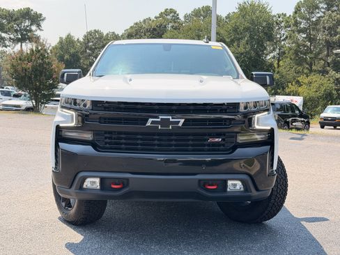 Used 2021 Chevrolet Silverado 1500 LT Trail Boss w/ Convenience Package II AWD/4WD image 6