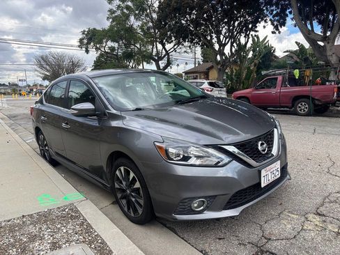 Used 2016 Nissan Sentra SR image 3